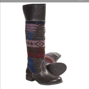 Vogue-Take-The-Rein-Knee-High-Boots-For-Women6.5M