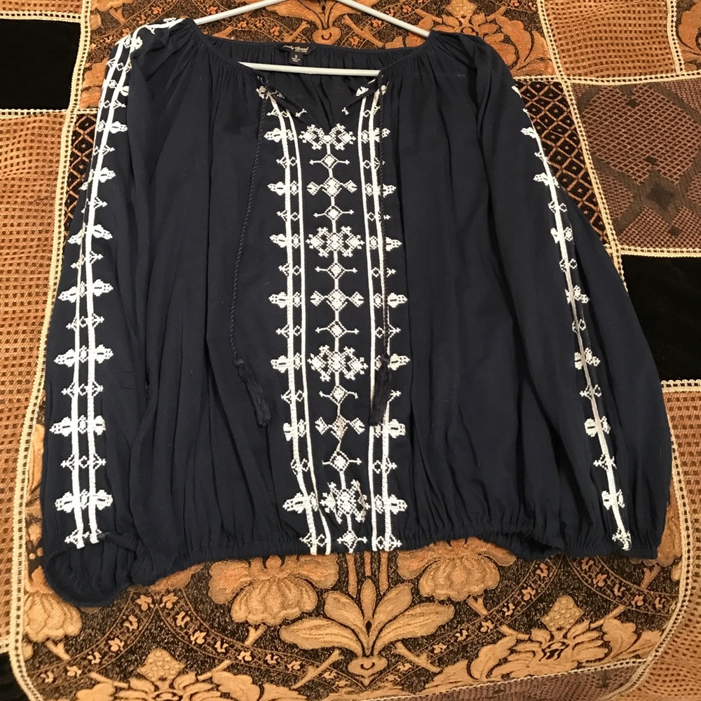 Lucky brand blue and white embroidered top