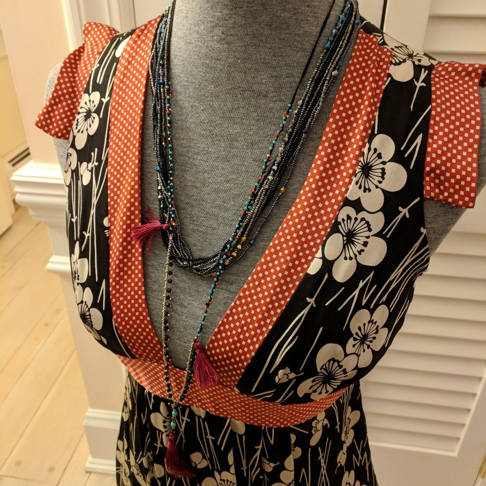 Pretty bebe 100% silk DRESS