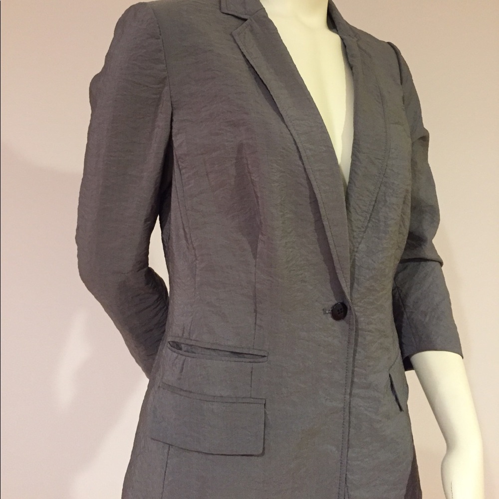 Gorgeous Kenneth Cole jacket. New + free 🎁