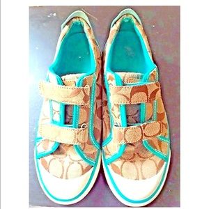 Coach Britt Jacquard Signature Canvas Shoes 6.5B