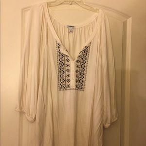 White peasants top with blue detail