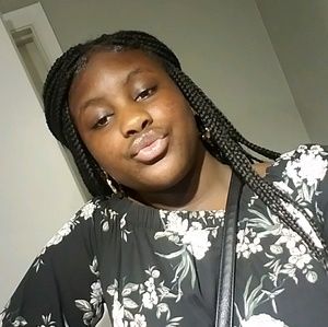 Meet your Posher, Kadija