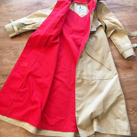SOLD Vintage | Misty Harbor Trench - Picture 4 of 4