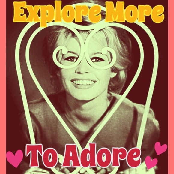 ✨ Welcome! Closet Clear Out (CCO)!! ✨ - Picture 5 of 7