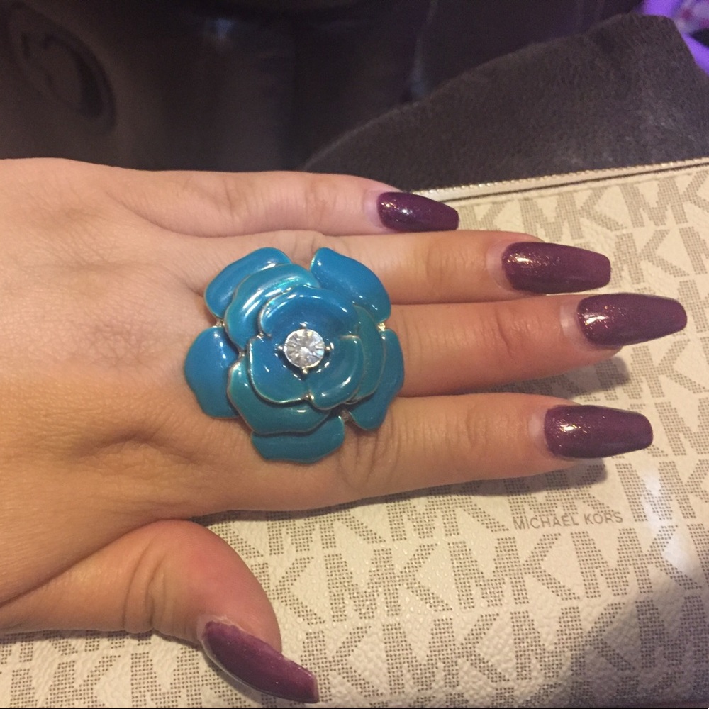 Teal rose ring