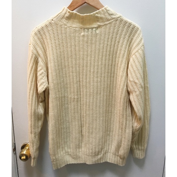 Honey crème• cozy vtg jumper - Picture 3 of 4