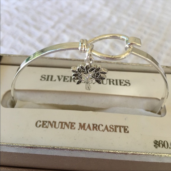New Tree of Life Silver Bangle Bracelet - Picture 2 of 4