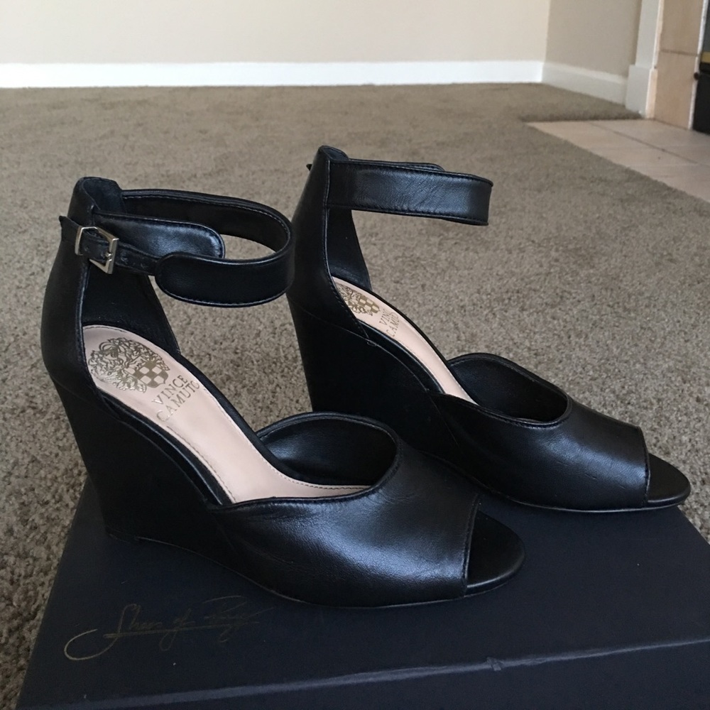 Classy black wedges