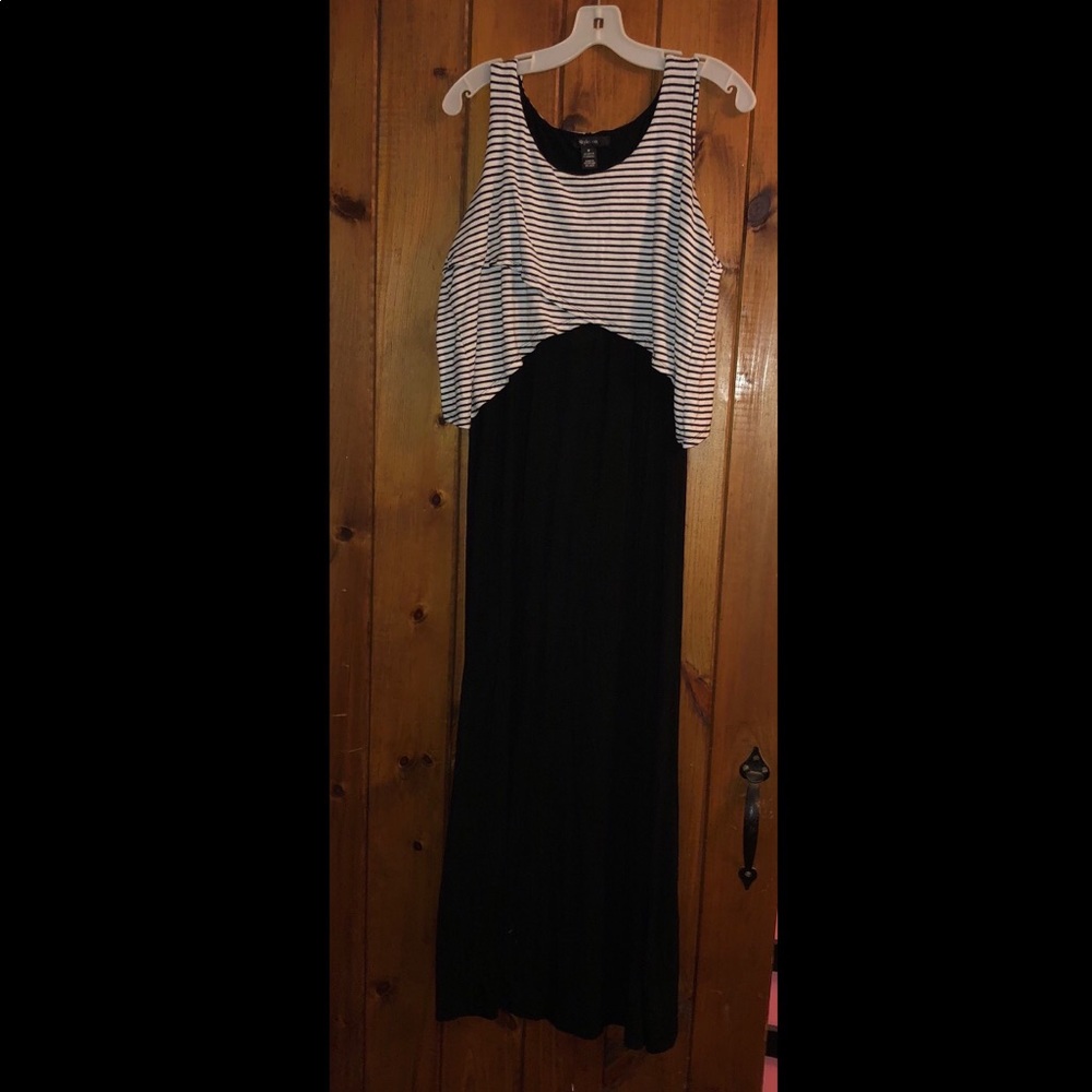 Maxi dress
