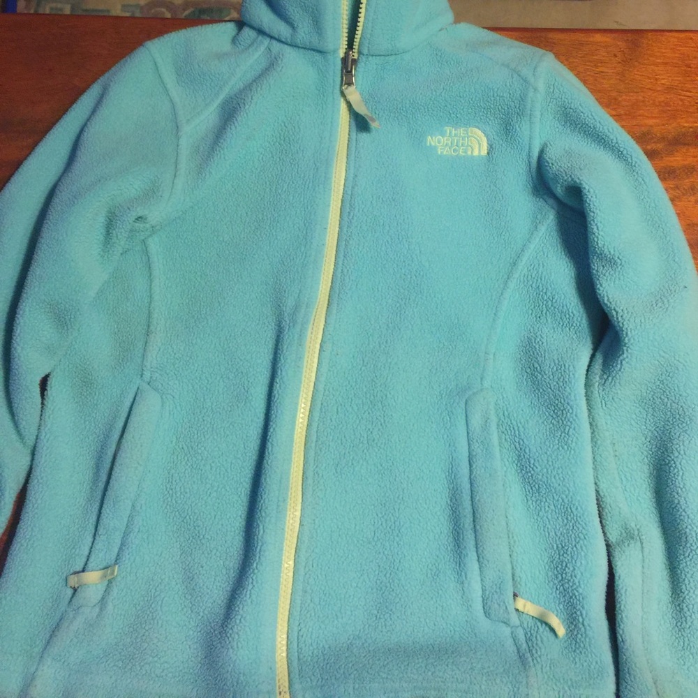 North face - Picture 2 of 3