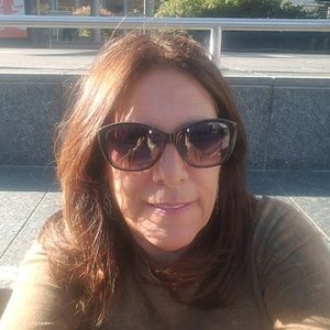 Meet your Posher, Mary jane