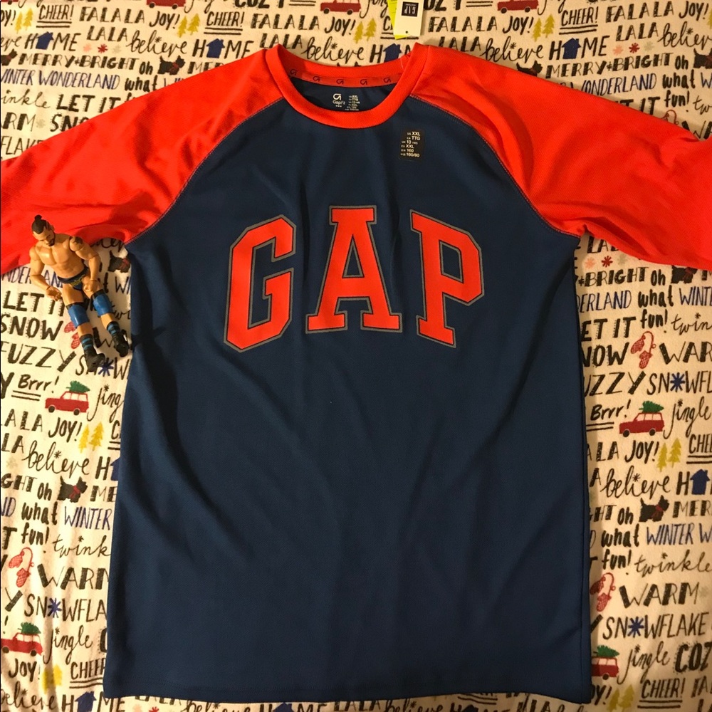 Brand new Gap T-Shirt