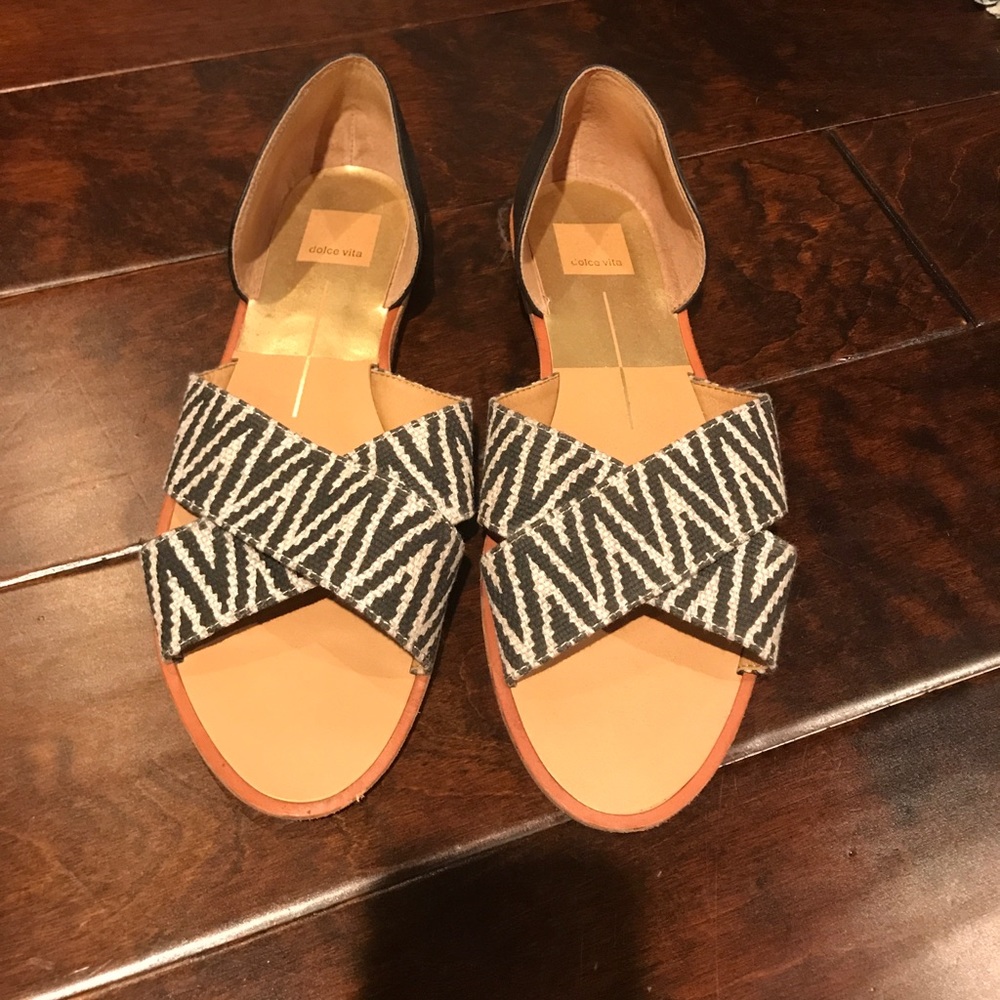 Dolce vida sandals