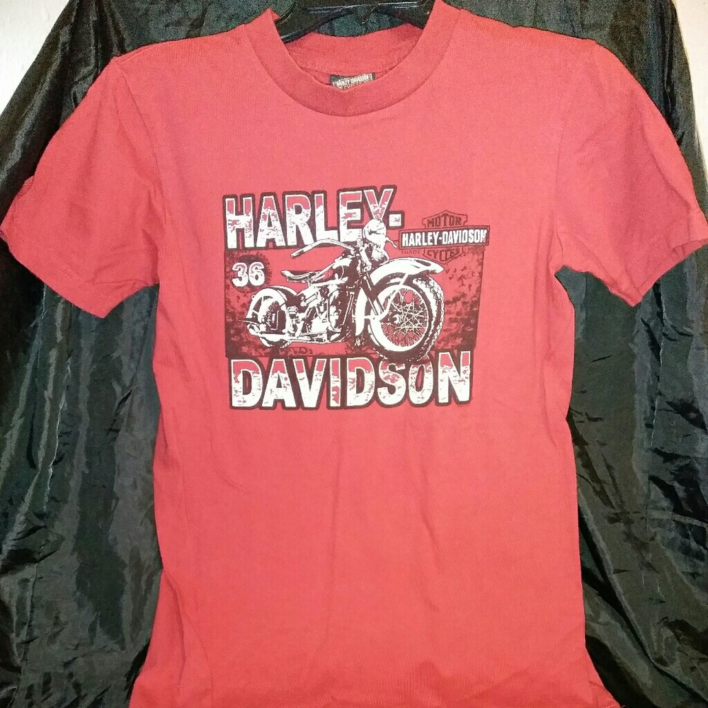 Harley Davidson Men's Tshirt Sz. Small