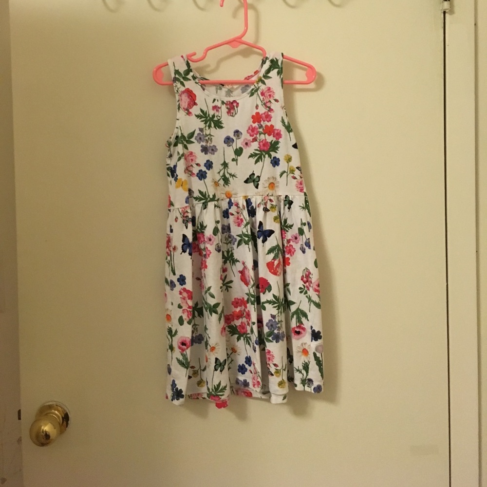 Girls dress