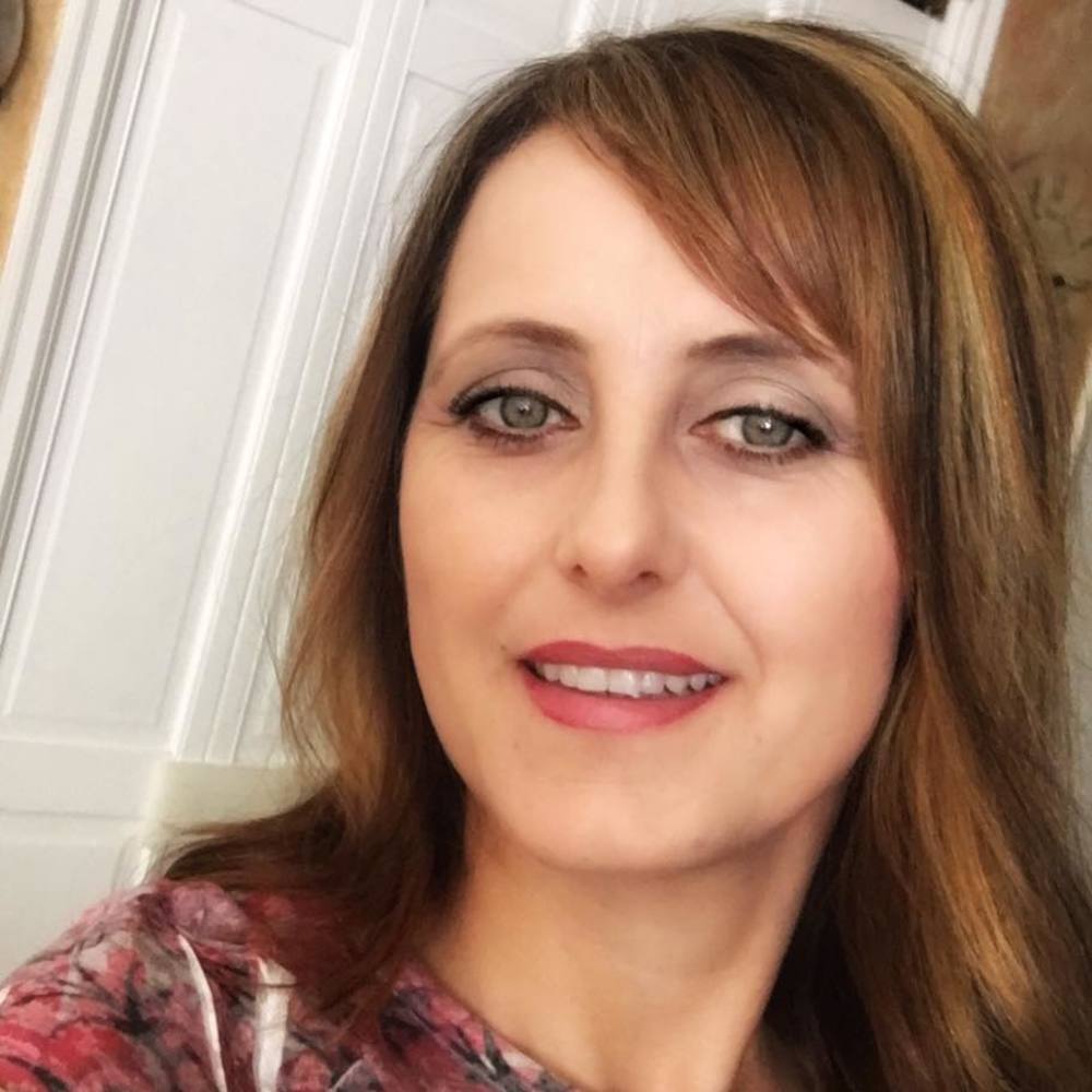 Meet your Posher, Blerina