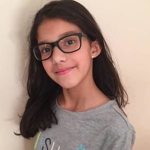 Meet your Posher, Elisa