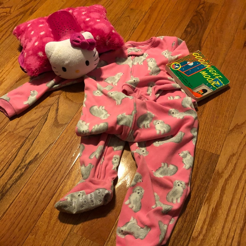 Little girls one piece pajamas