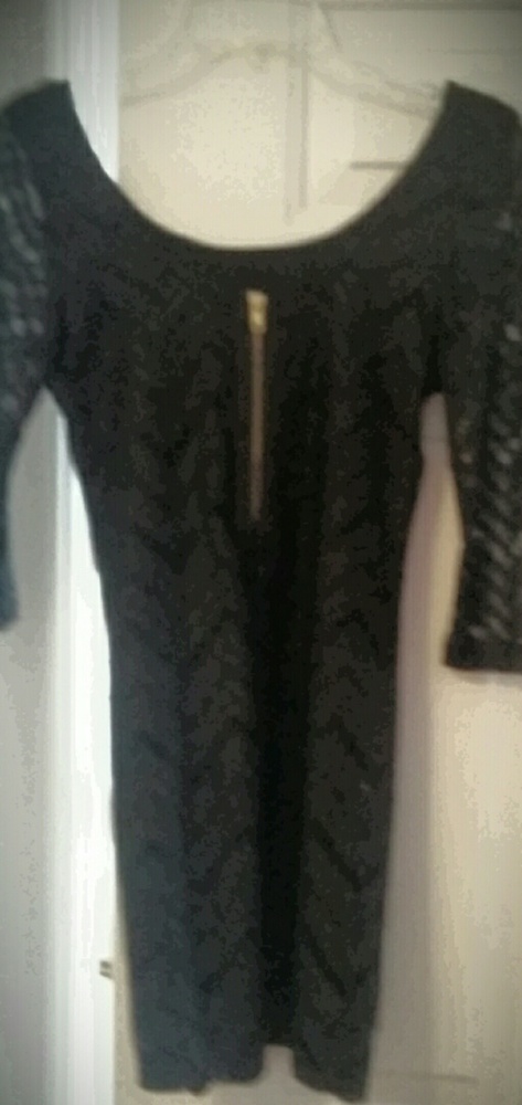 Dress - Picture 2 of 2