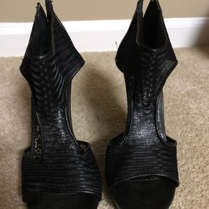 Chinese Laundry pumps - Size 9