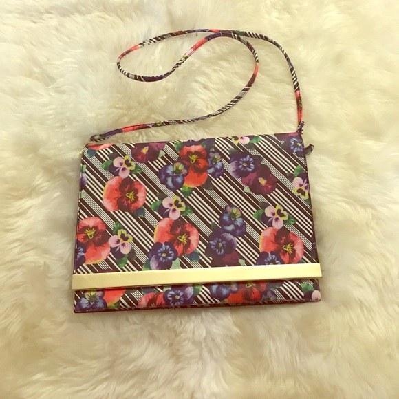 Aldo Handbags - Floral print Oversized Clutch