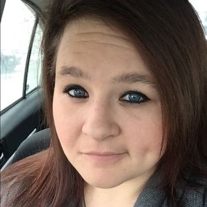 Meet your Posher, Lexy