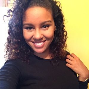 Meet your Posher, Emma