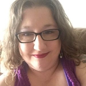 Meet your Posher, Jen