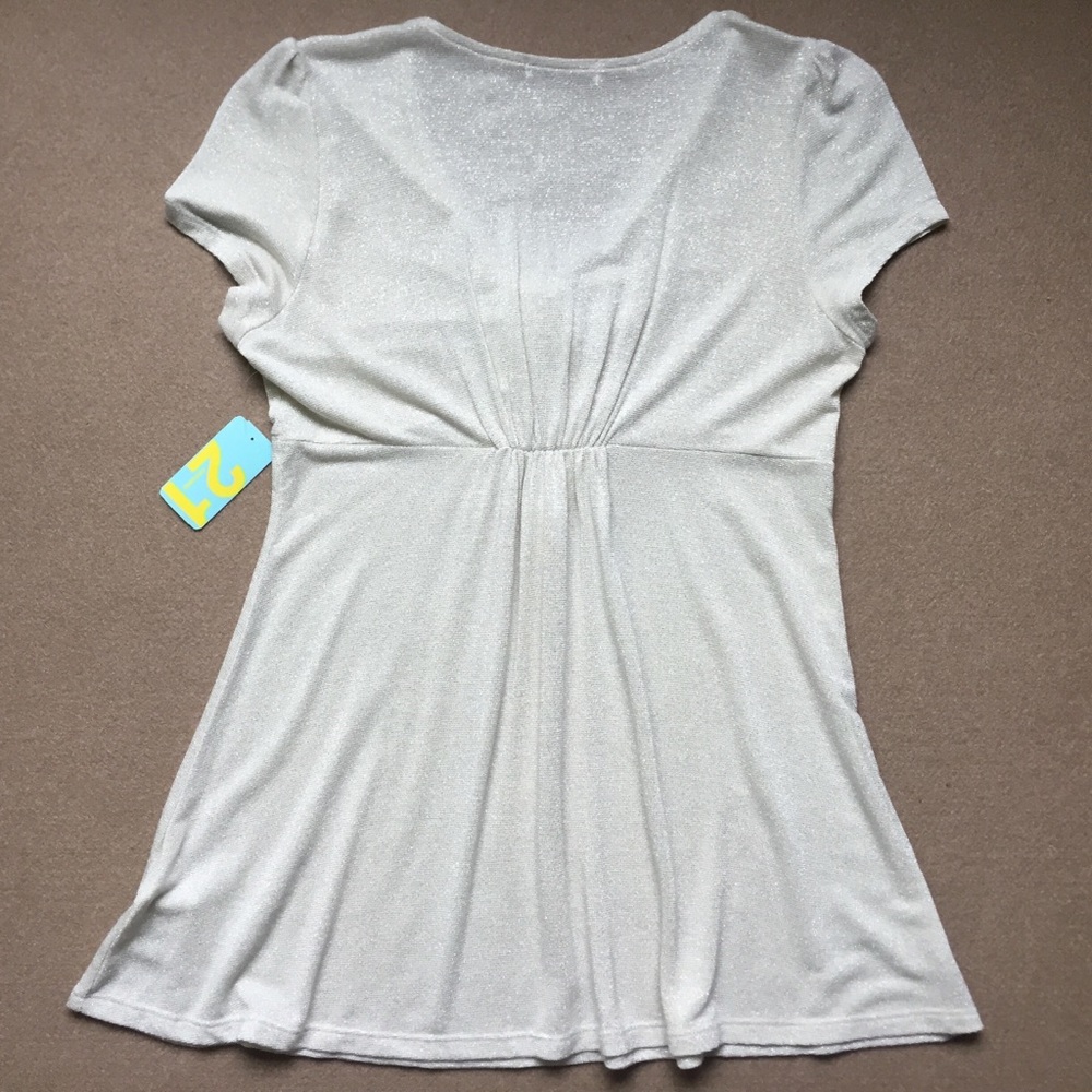 ❌SOLD Forever21 Cream Silver Sparkly Top - Picture 3 of 5