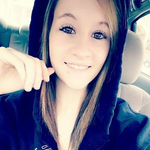 Meet your Posher, Lacie