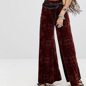 Free people lovin’ feeling wide leg velvet pants