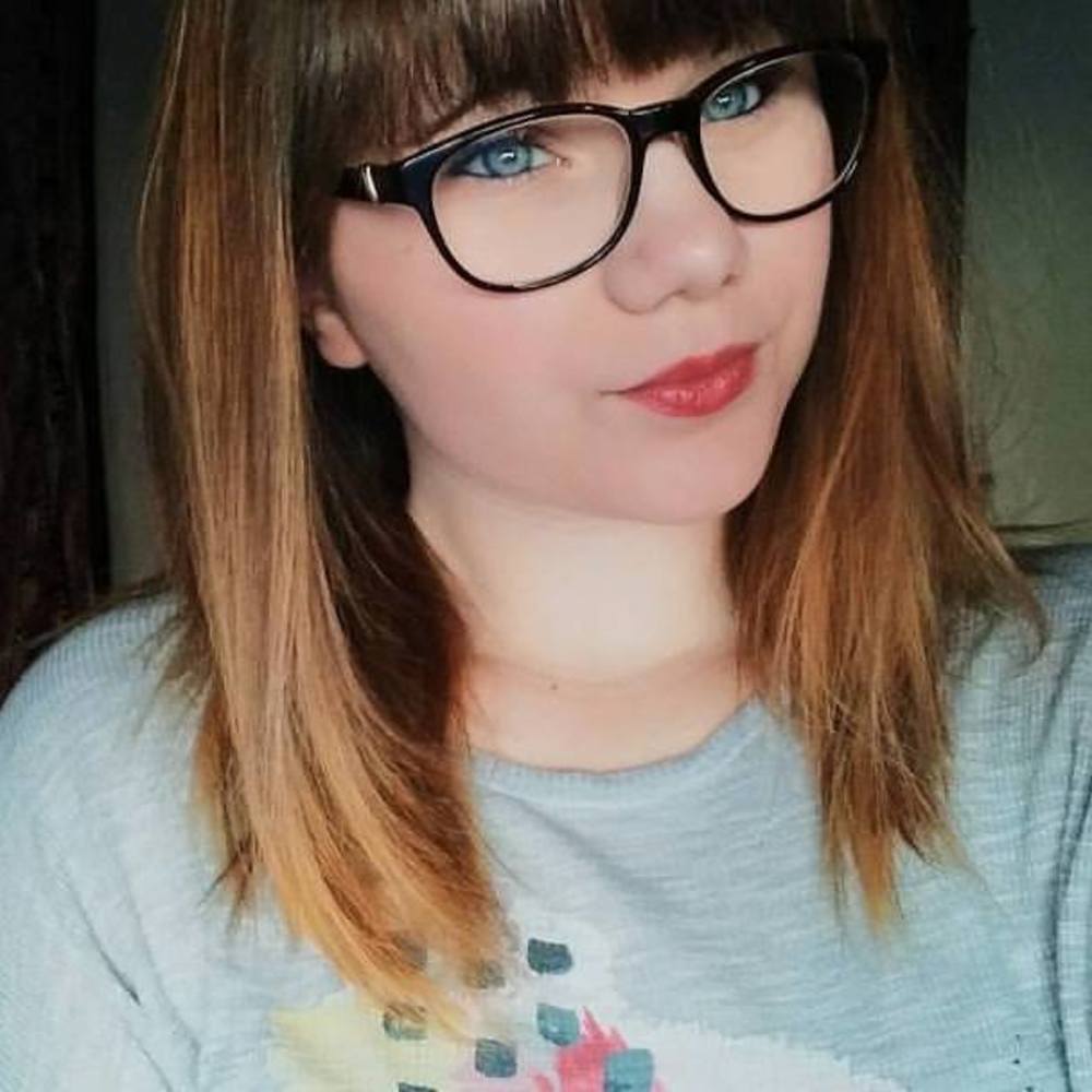 Meet your Posher, Abby