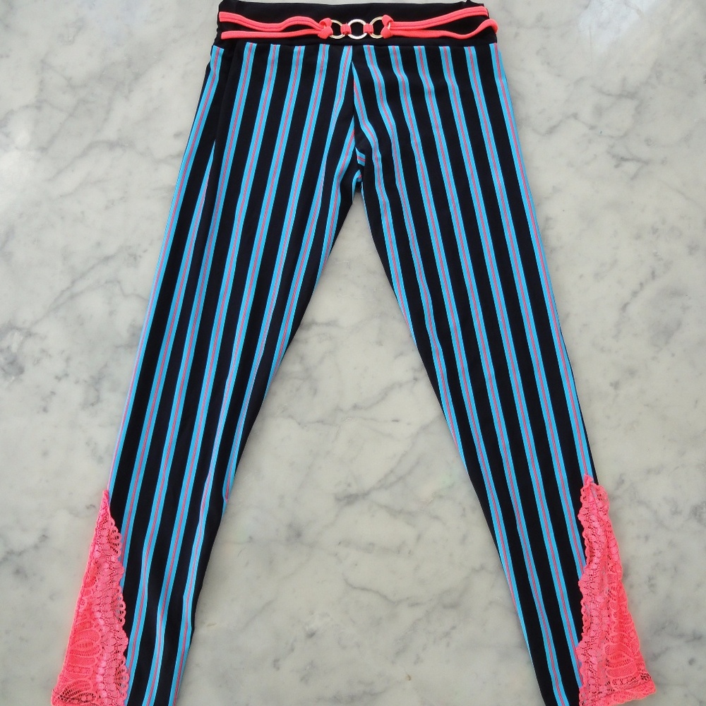 NWT California Kisses dance legging pant