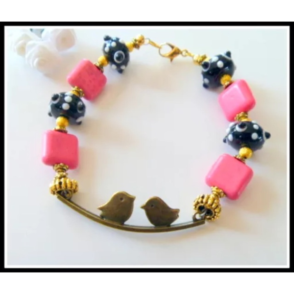Handcrafted Birds Pink Black Beaded Bracelet new