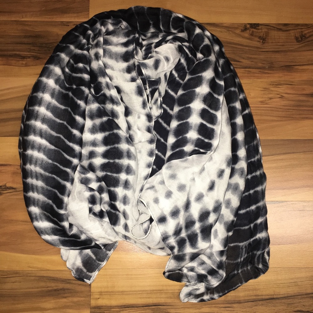 Michael Stars Ruana wrap-NWOT