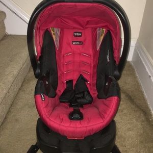 BRITAX 0-12 months brand new used few times
