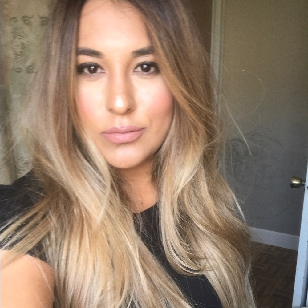 Meet your Posher, Lucy