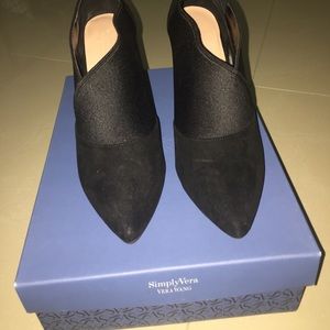 Simply Vera Wang Booties