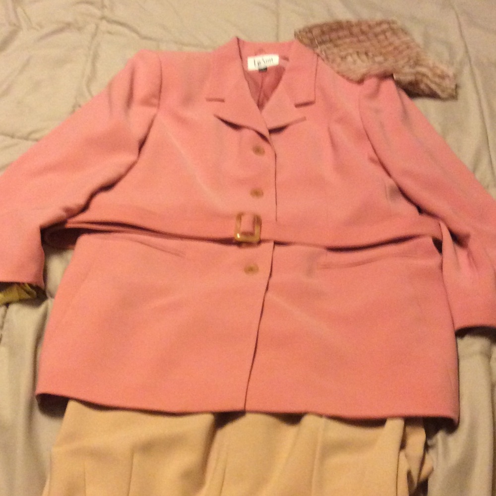 Pretty in Pink Pants suit with scarf.