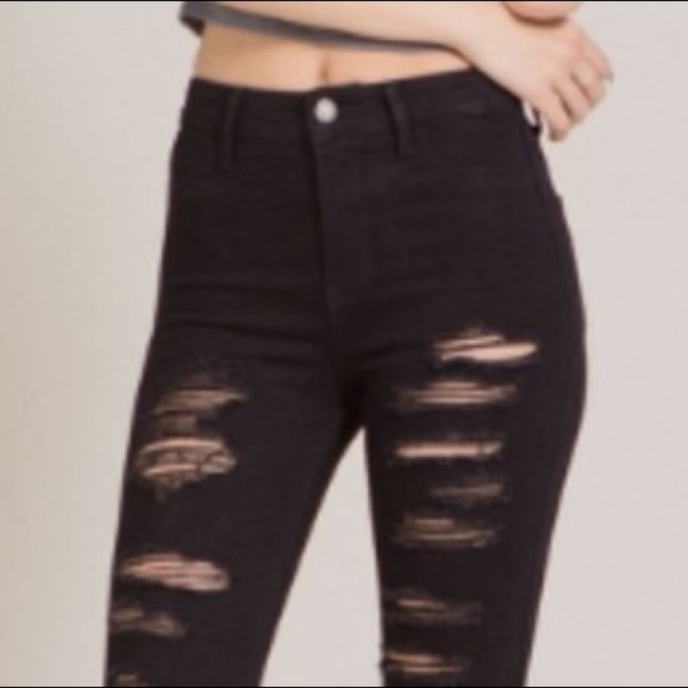 Hollister all black , ripped jeans