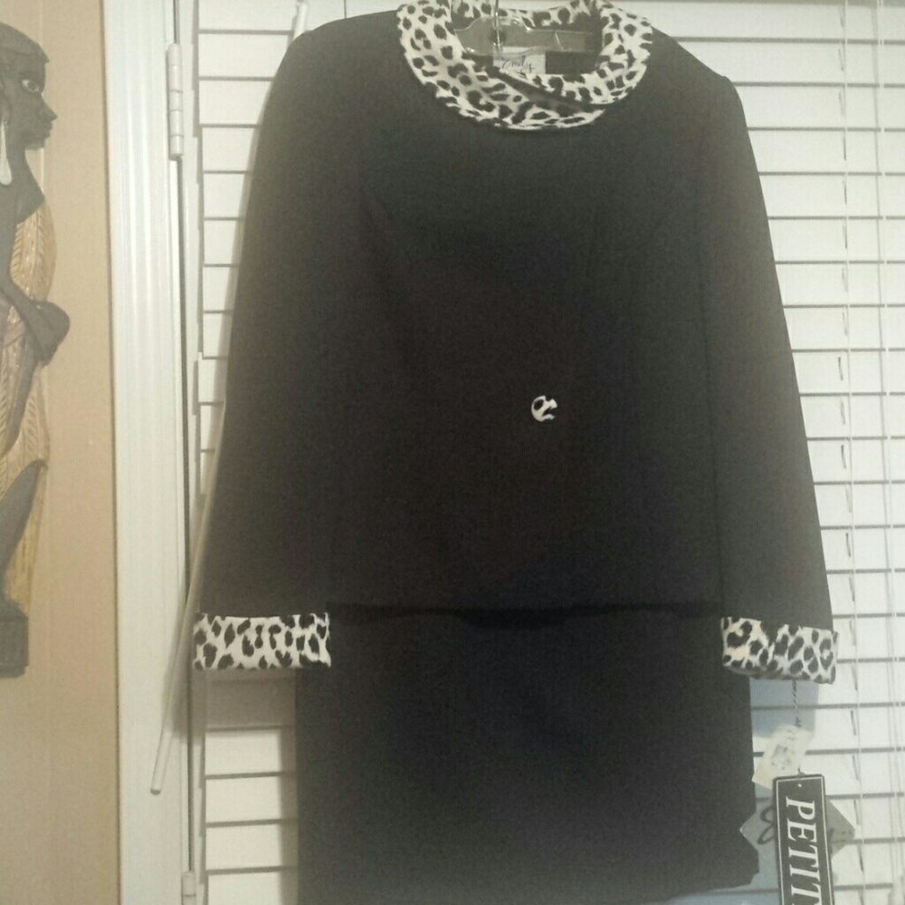 2 piece Emily petite women suit