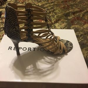 Fashionable heels!