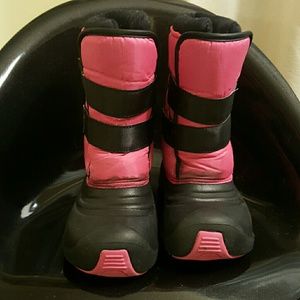 Girls size 2 pink and black winter boots