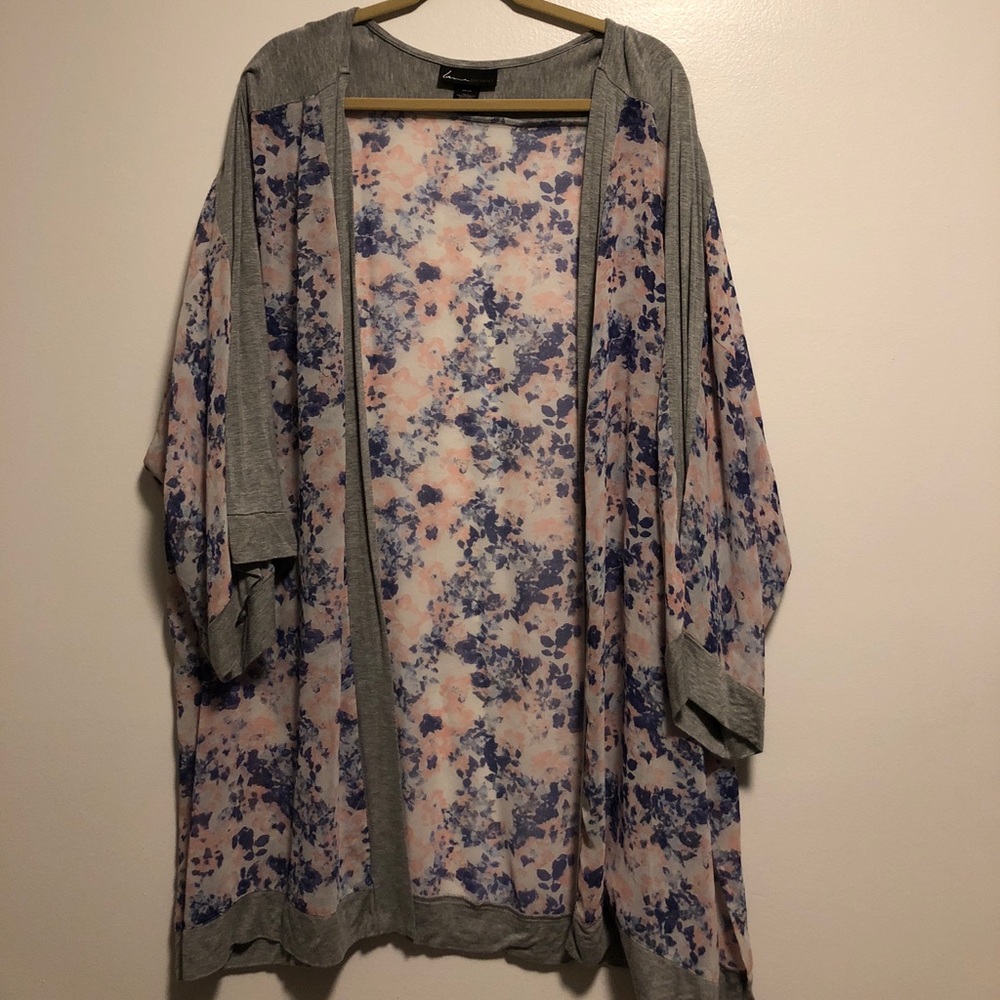 Gently used lane Bryant floral cover