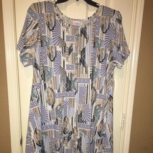 Gorgeous Lularoe Carly 2XL NWT