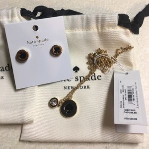 Sale! NWT- KATE SPADE SPOT THE SPADE SET.