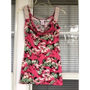 Floral top