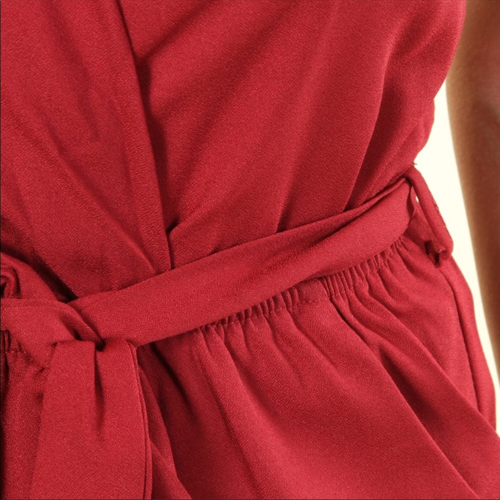 LAST ONE | Halter Jumpsuit - Picture 3 of 5