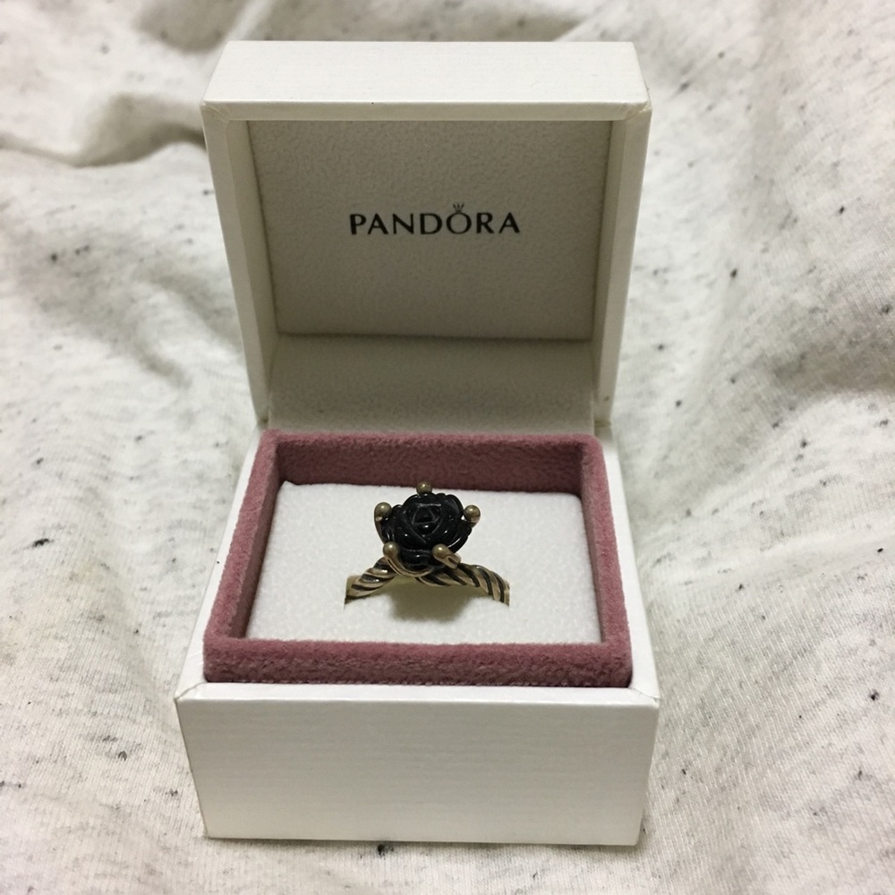 Pandora | Flower Ring with Braid Band